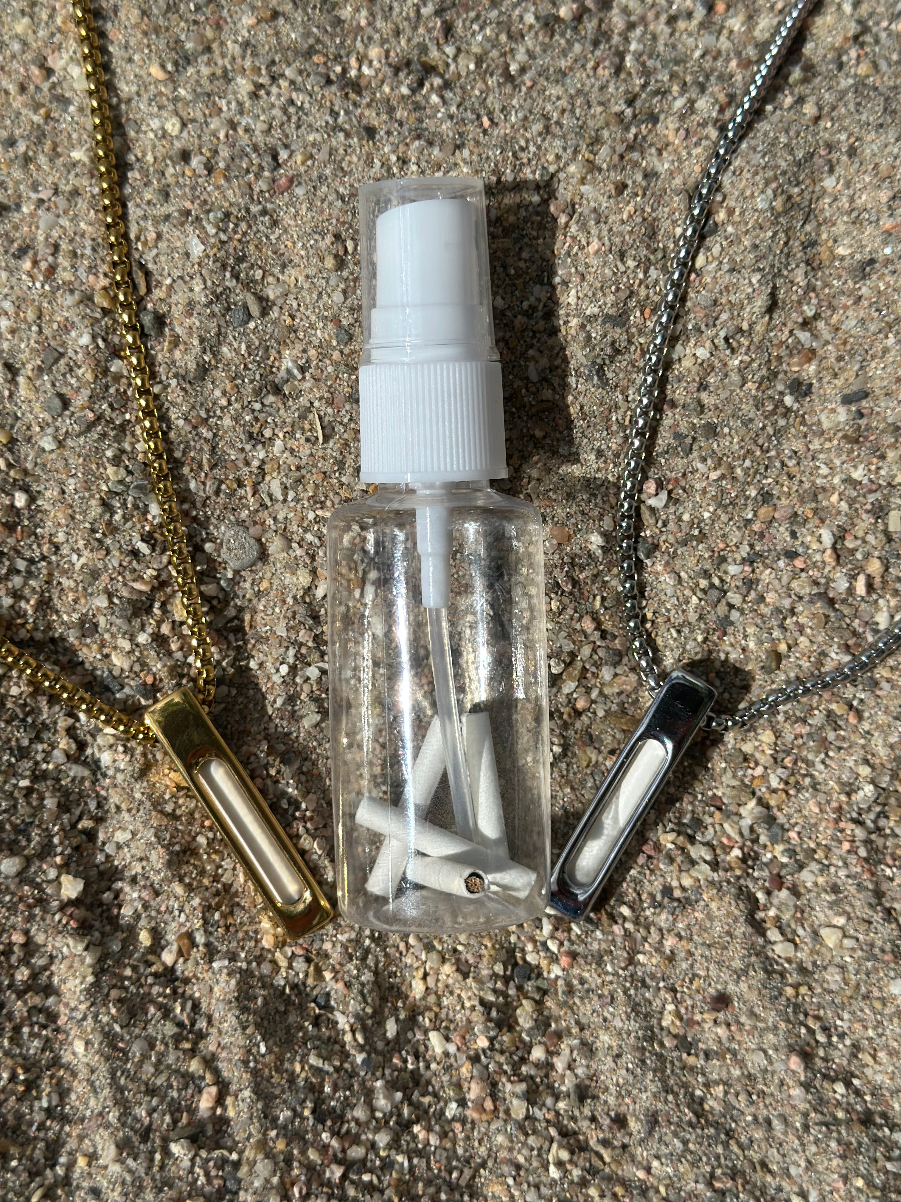 Kette + Sprühflasche mit 4 Pods